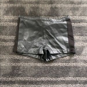 F21 Faux leather Moto🖤 🏍 shorts